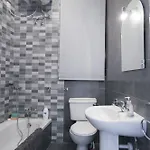Mel 2 2bed Seaview In Ghadira By Homely דירה