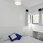 Mel 2 2bed Seaview In Ghadira By Homely