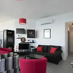 דירה Mel 2 2bed Seaview In Ghadira By Homely *