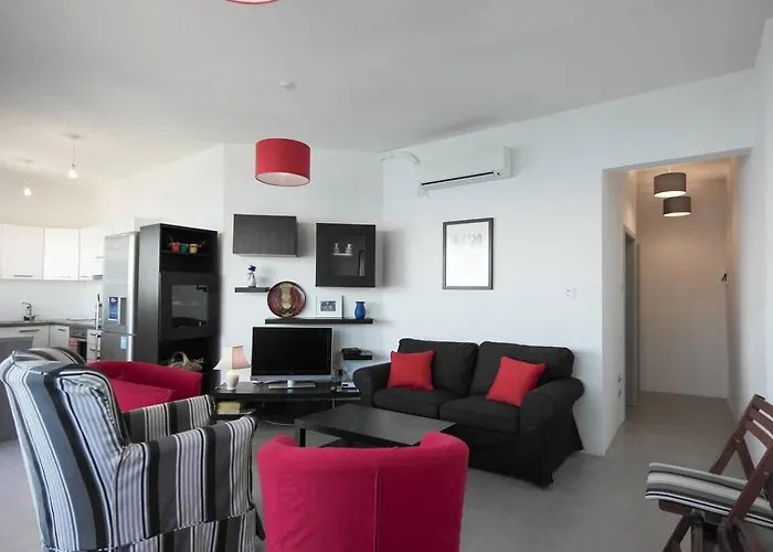 Lägenhet Mel 2 2bed Seaview In Ghadira By Homely *