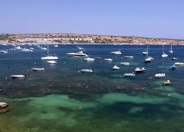 Mel 2 2bed Seaview In Ghadira By Homely Lägenhet *