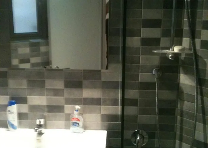 Mel 2 2bed Seaview In Ghadira By Homely *