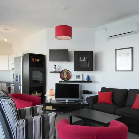 Mel 2 2bed Seaview In Ghadira By Homely *