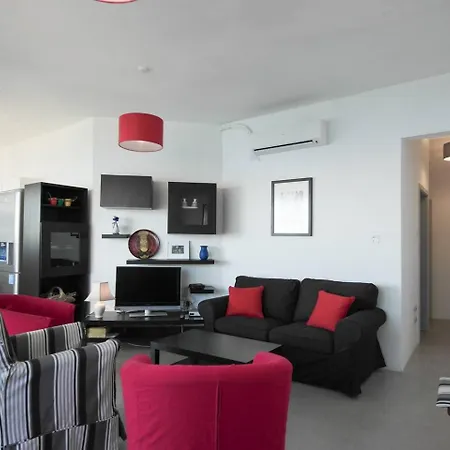 Апартаменты Mel 2 2bed Seaview In Ghadira By Homely *